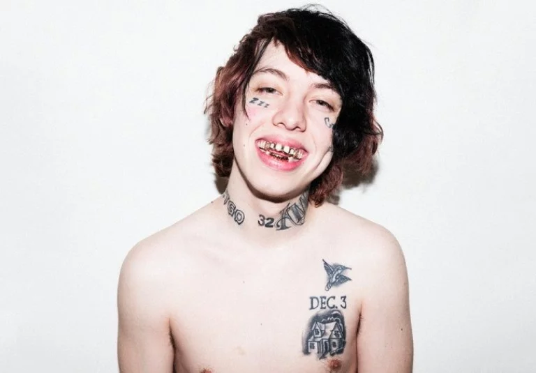 Lil Xan Bio, Age, Net Worth, Girlfriend and Family of the Mexican Rapper