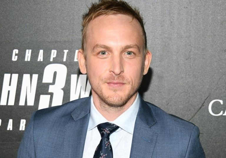 Who Is Robin Lord Taylor Husband, Wife, Boyfriend? Find Out If He Is Gay