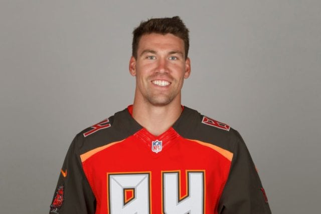 Cameron Brate Bio, Height, Weight, Body Stats, Other Facts